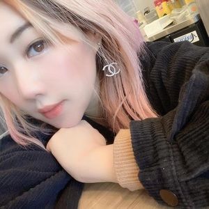 Meet your Posher, Joanna